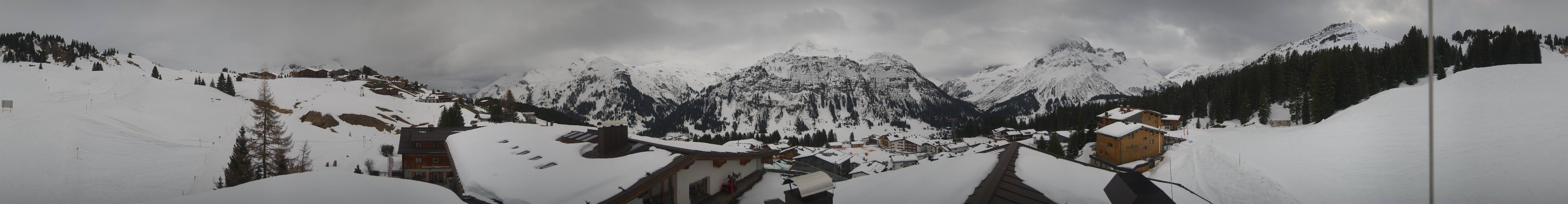 Archiv Foto Webcam Panorama Oberlech - Hotel Goldener Berg