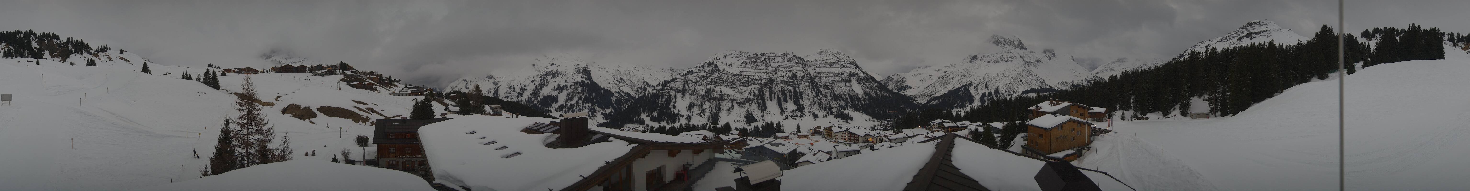 Archiv Foto Webcam Panorama Oberlech - Hotel Goldener Berg