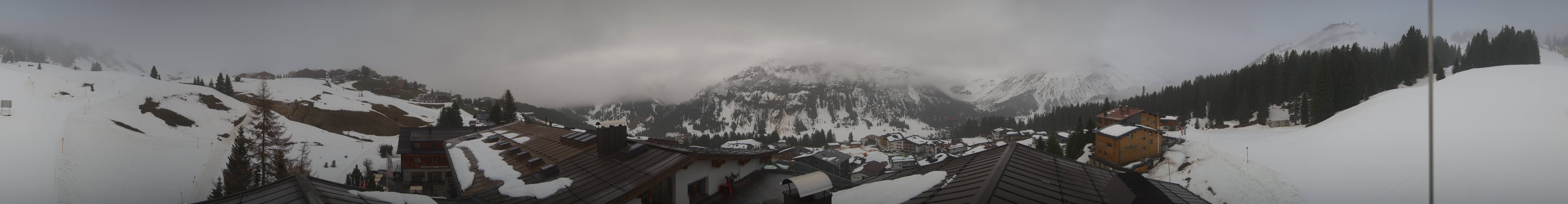 Archiv Foto Webcam Panorama Oberlech - Hotel Goldener Berg