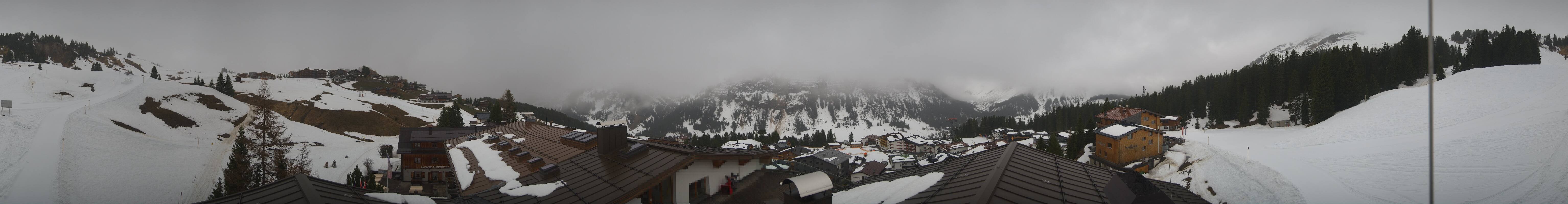 Archiv Foto Webcam Panorama Oberlech - Hotel Goldener Berg