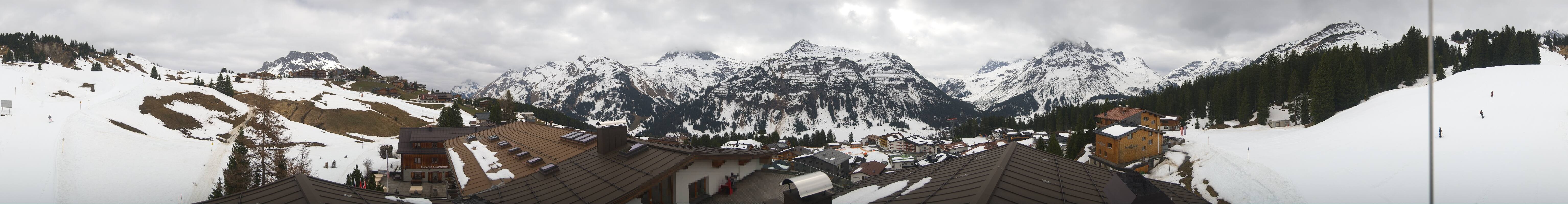 Archiv Foto Webcam Panorama Oberlech - Hotel Goldener Berg