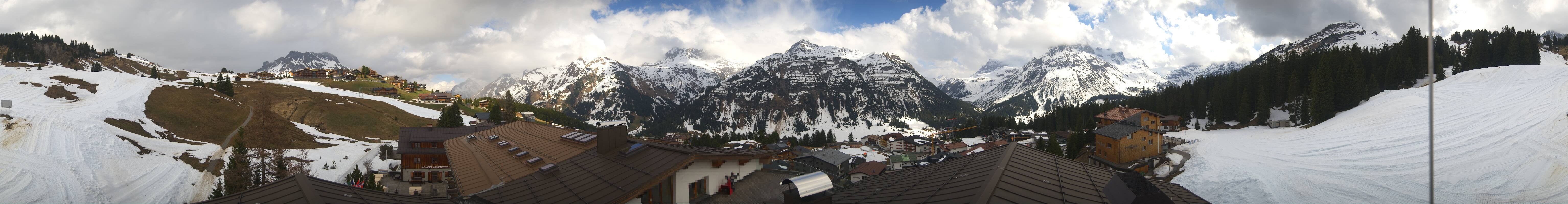 Archiv Foto Webcam Panorama Oberlech - Hotel Goldener Berg