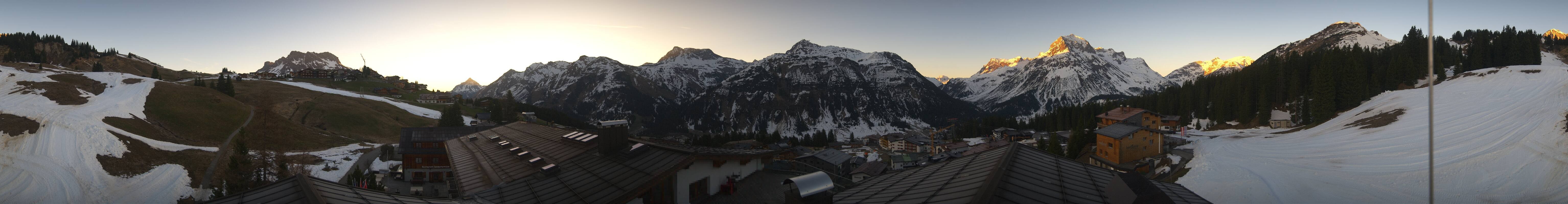 Archived image Webcam Panoramic view Oberlech from Hotel Goldener Berg