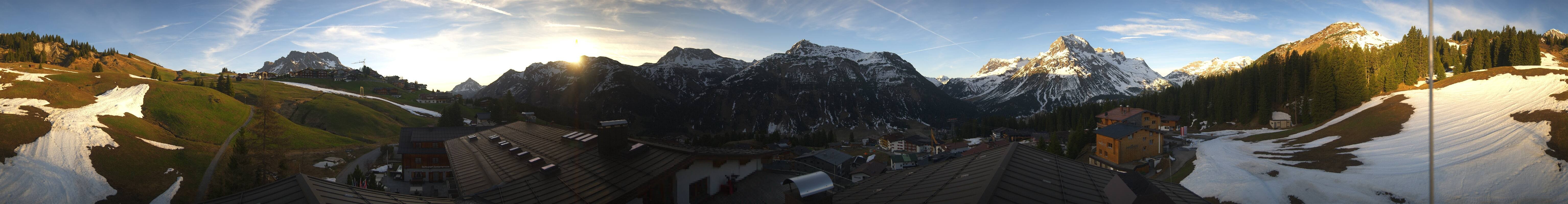 Archiv Foto Webcam Panorama Oberlech - Hotel Goldener Berg