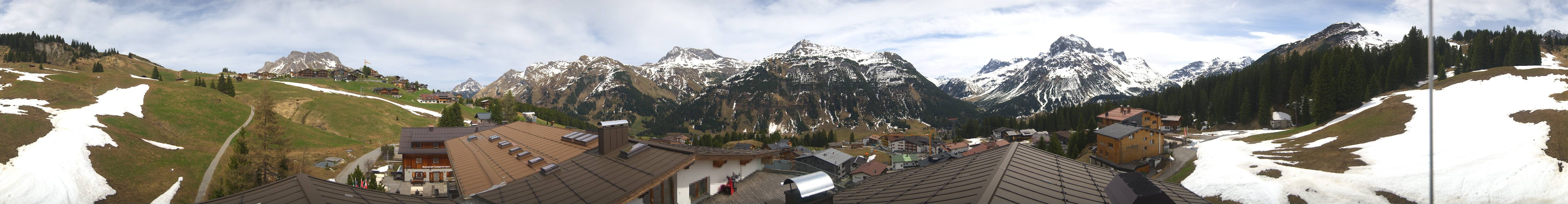 Archiv Foto Webcam Panorama Oberlech - Hotel Goldener Berg