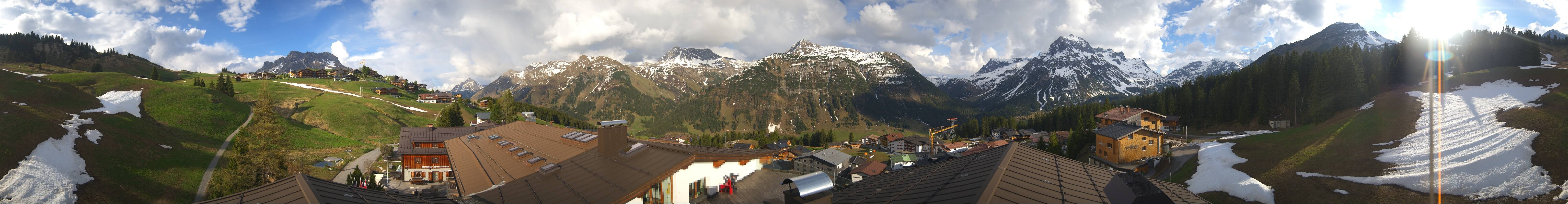 Archiv Foto Webcam Panorama Oberlech - Hotel Goldener Berg