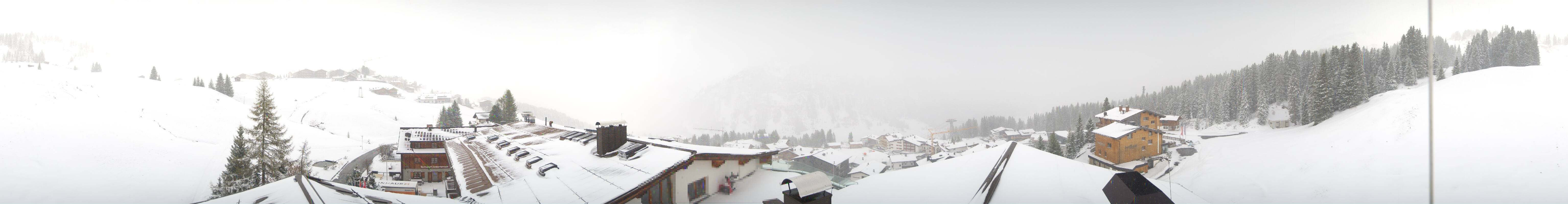 Archiv Foto Webcam Panorama Oberlech - Hotel Goldener Berg