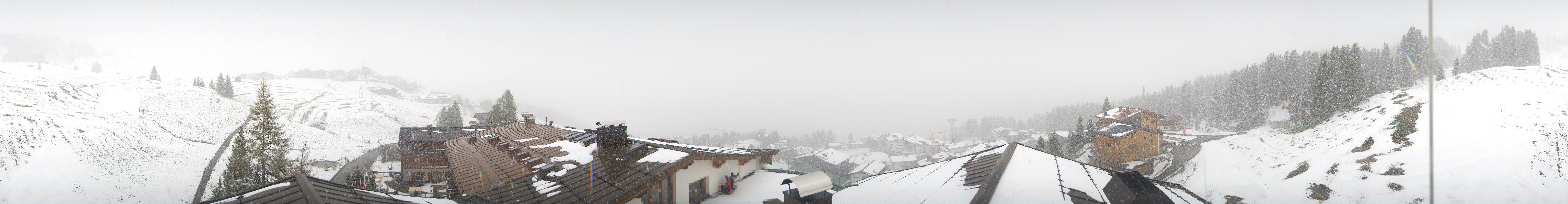 Archiv Foto Webcam Panorama Oberlech - Hotel Goldener Berg