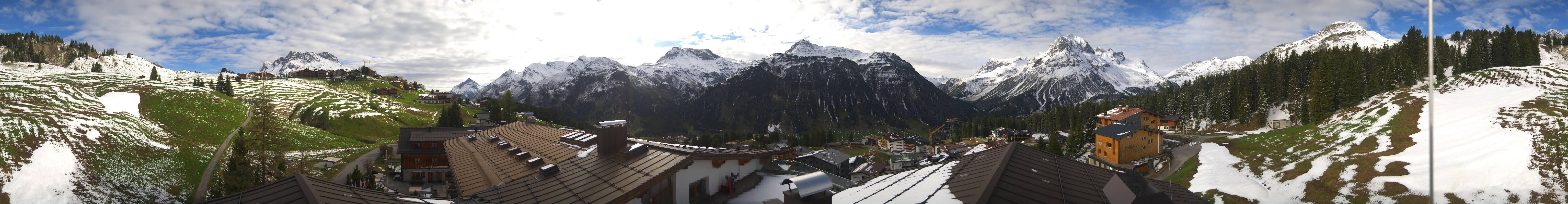 Archiv Foto Webcam Panorama Oberlech - Hotel Goldener Berg