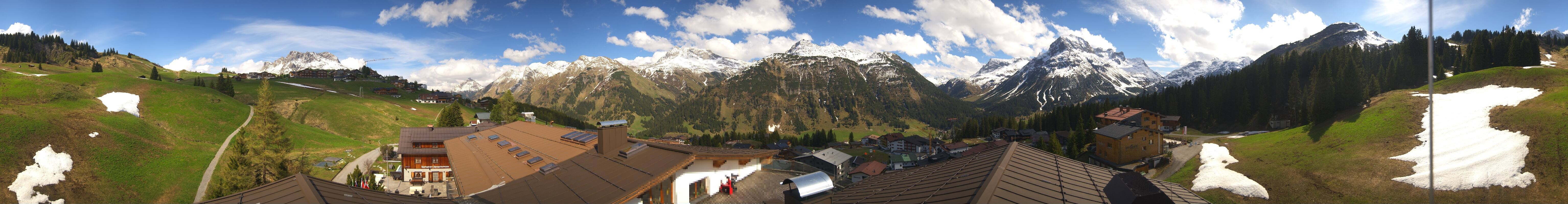 Archiv Foto Webcam Panorama Oberlech - Hotel Goldener Berg