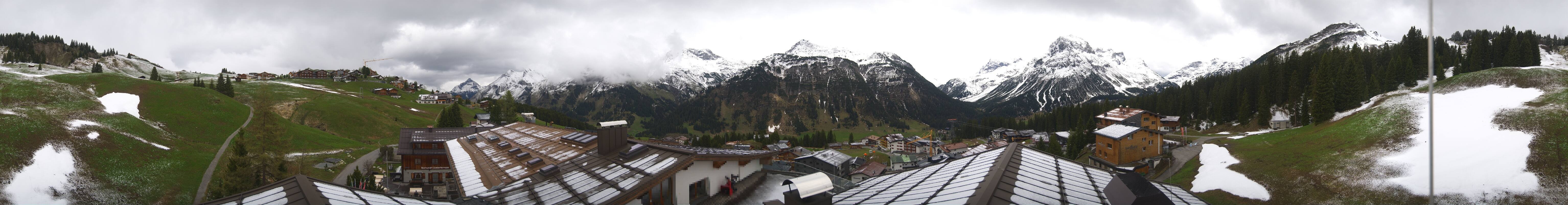 Archiv Foto Webcam Panorama Oberlech - Hotel Goldener Berg