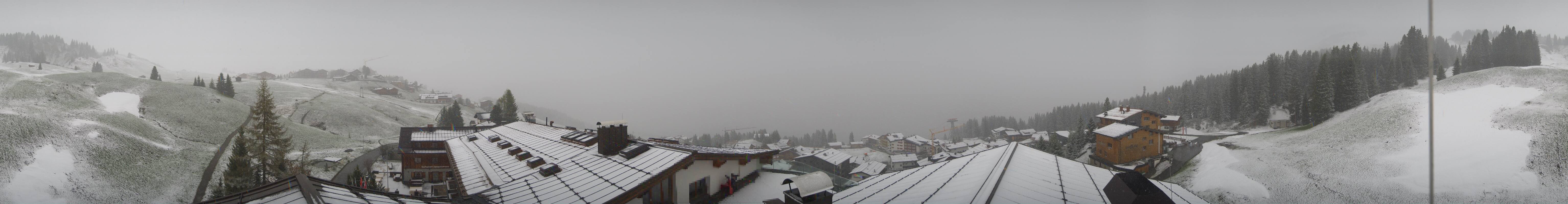 Archiv Foto Webcam Panorama Oberlech - Hotel Goldener Berg