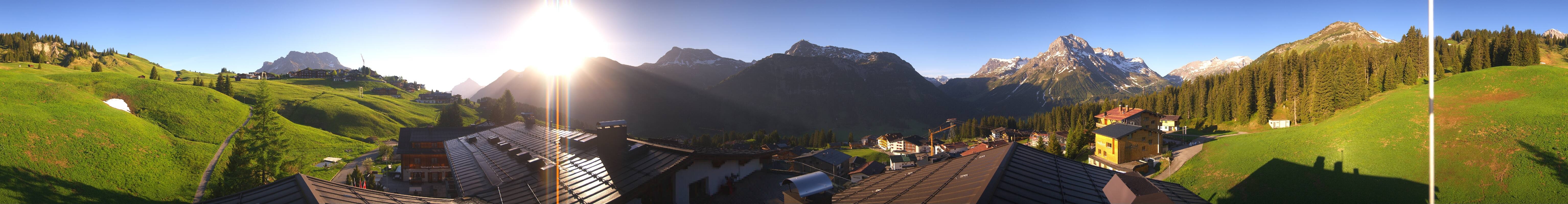 Archiv Foto Webcam Panorama Oberlech - Hotel Goldener Berg