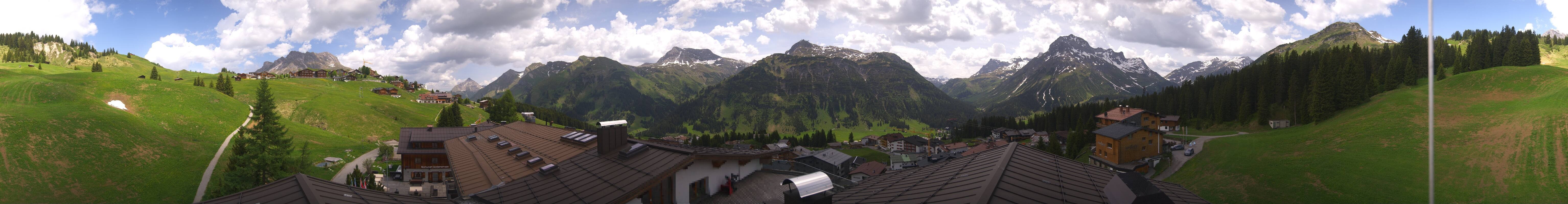 Archiv Foto Webcam Panorama Oberlech - Hotel Goldener Berg