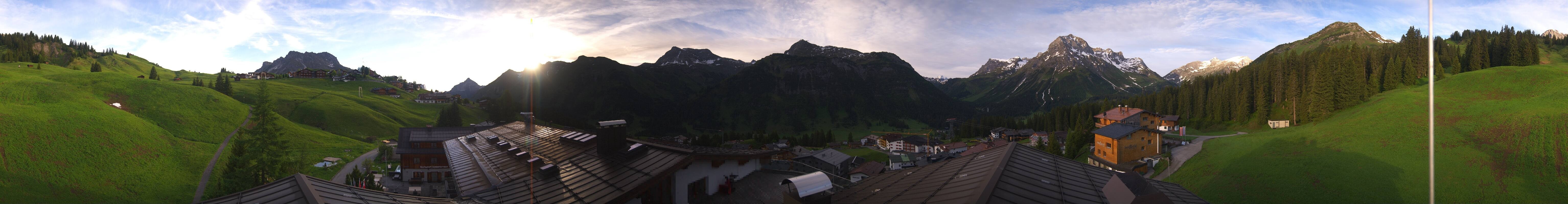 Archived image Webcam Panoramic view Oberlech from Hotel Goldener Berg