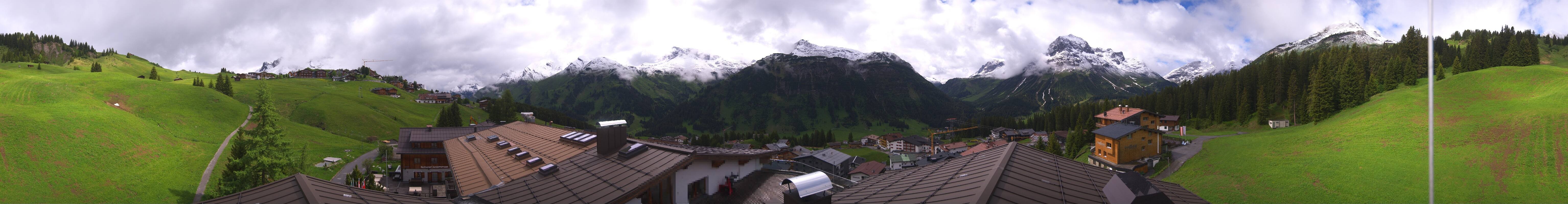 Archived image Webcam Panoramic view Oberlech from Hotel Goldener Berg