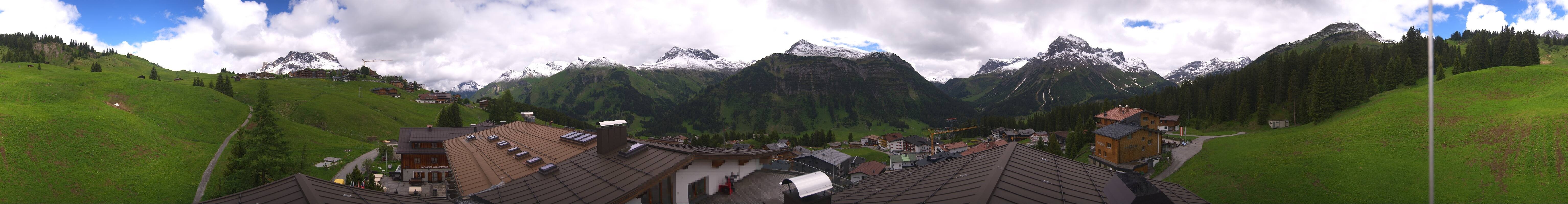 Archived image Webcam Panoramic view Oberlech from Hotel Goldener Berg