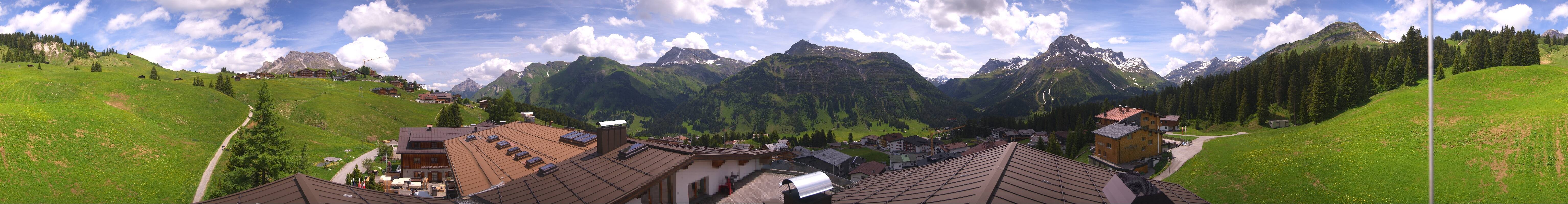 Archiv Foto Webcam Panorama Oberlech - Hotel Goldener Berg