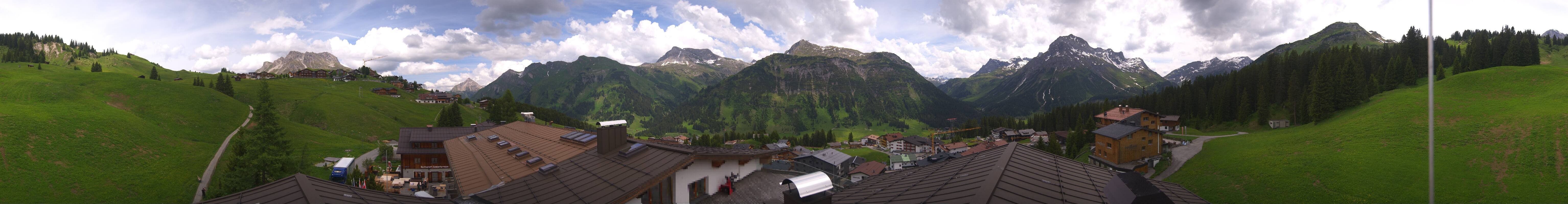 Archiv Foto Webcam Panorama Oberlech - Hotel Goldener Berg