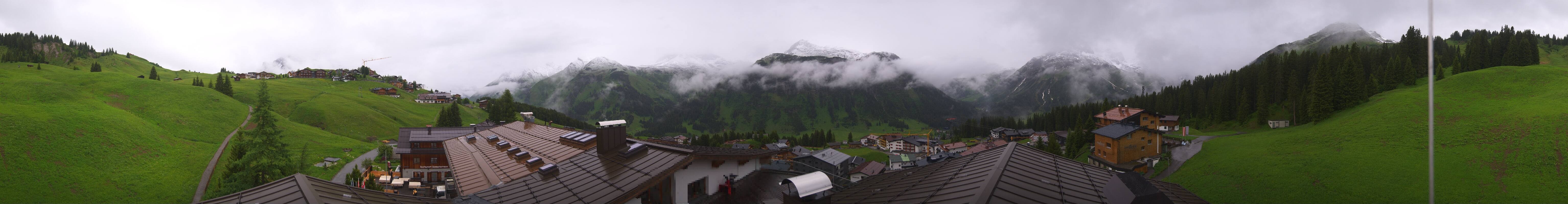Archiv Foto Webcam Panorama Oberlech - Hotel Goldener Berg