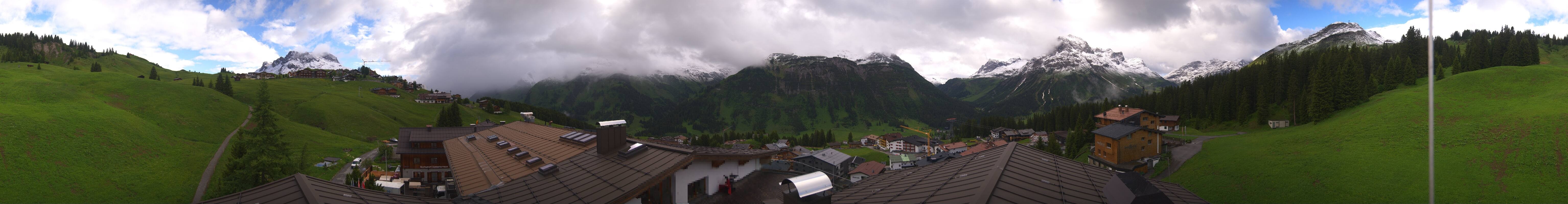 Archiv Foto Webcam Panorama Oberlech - Hotel Goldener Berg