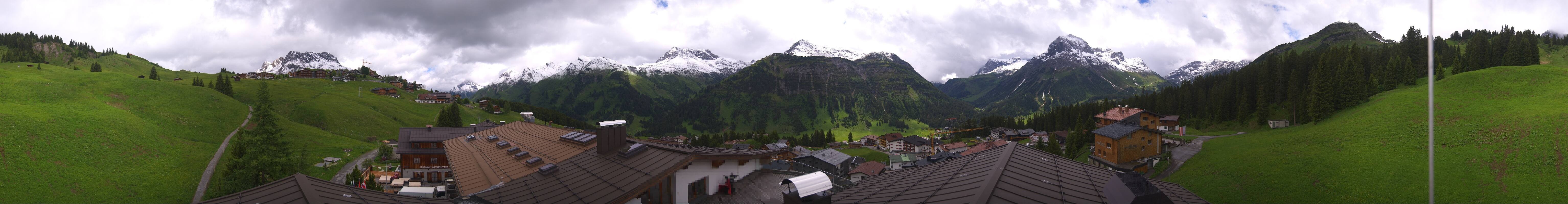 Archiv Foto Webcam Panorama Oberlech - Hotel Goldener Berg