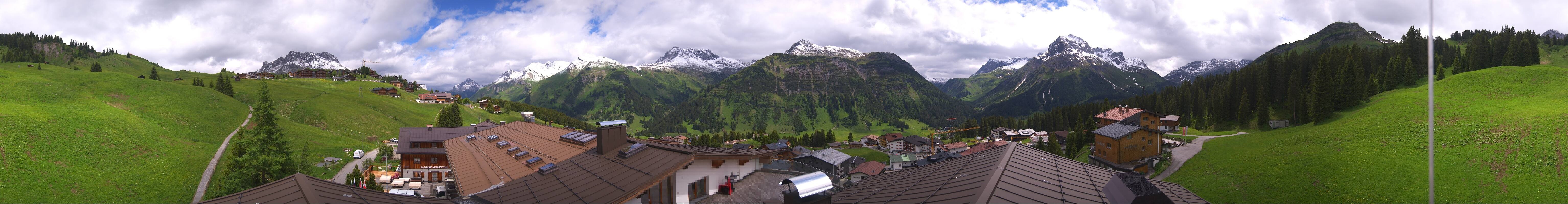 Archiv Foto Webcam Panorama Oberlech - Hotel Goldener Berg