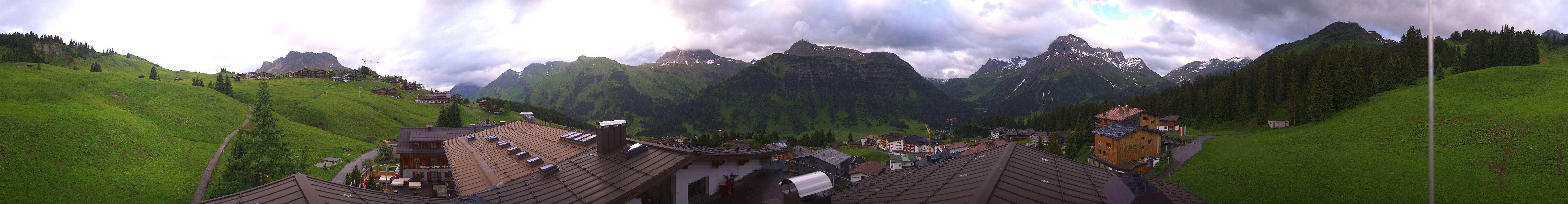Archiv Foto Webcam Panorama Oberlech - Hotel Goldener Berg
