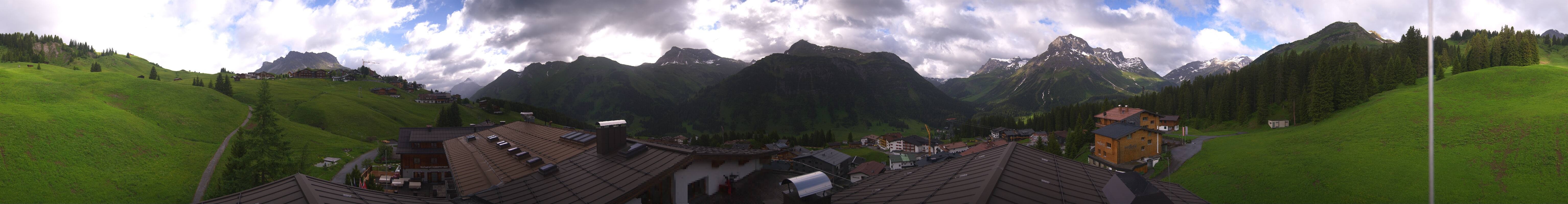 Archiv Foto Webcam Panorama Oberlech - Hotel Goldener Berg