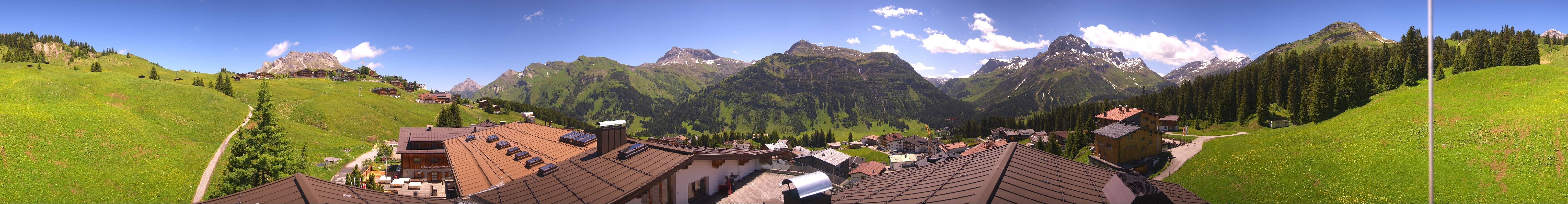 Archiv Foto Webcam Panorama Oberlech - Hotel Goldener Berg