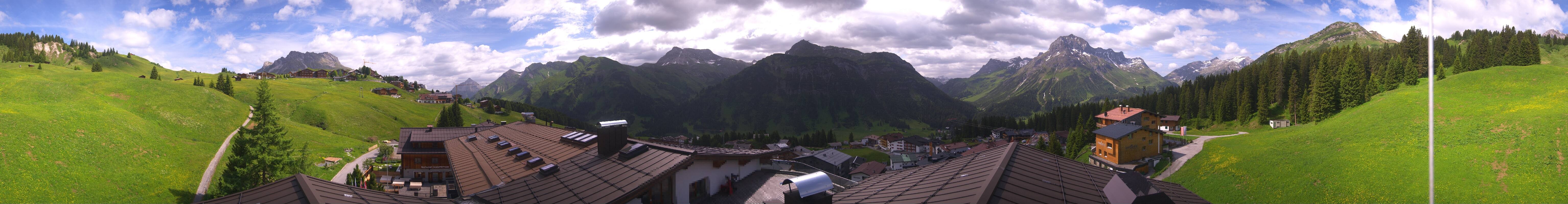 Archiv Foto Webcam Panorama Oberlech - Hotel Goldener Berg