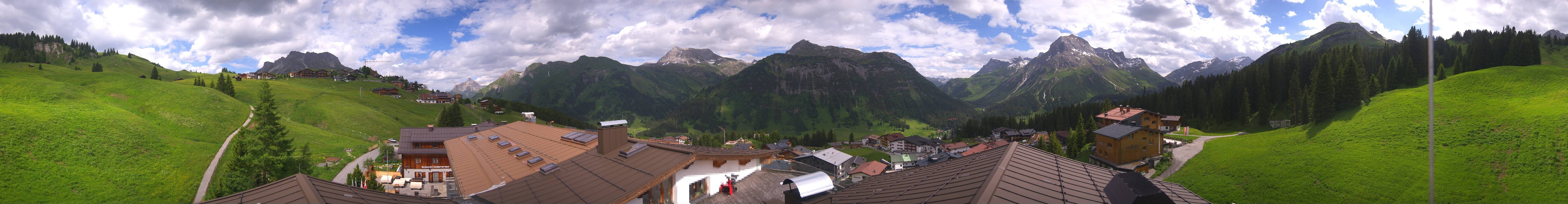 Archiv Foto Webcam Panorama Oberlech - Hotel Goldener Berg