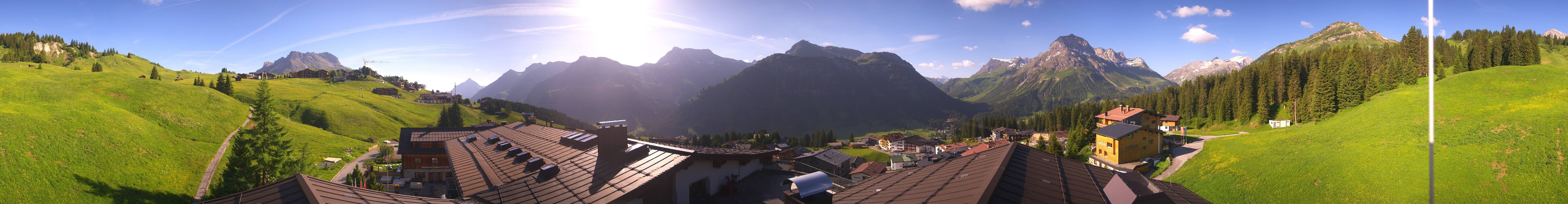 Archiv Foto Webcam Panorama Oberlech - Hotel Goldener Berg