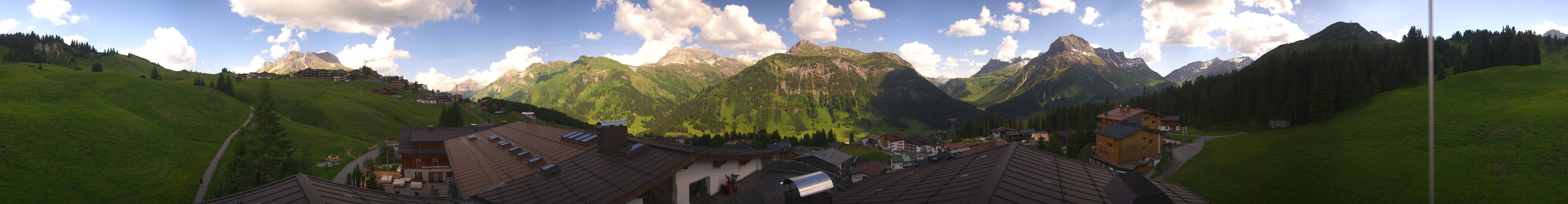 Archiv Foto Webcam Panorama Oberlech - Hotel Goldener Berg