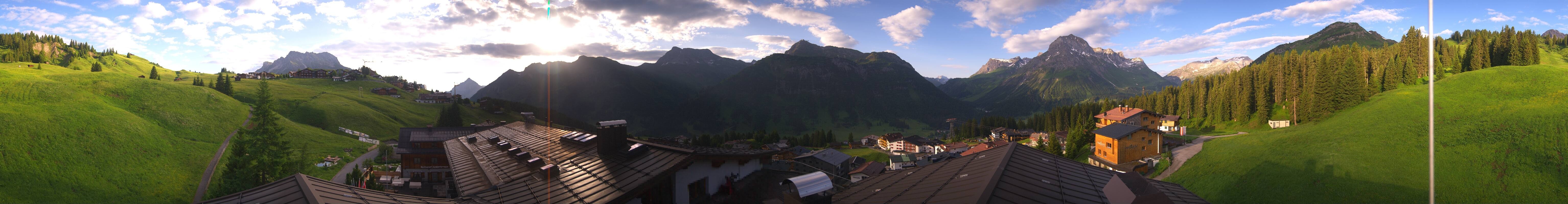 Archived image Webcam Panoramic view Oberlech from Hotel Goldener Berg