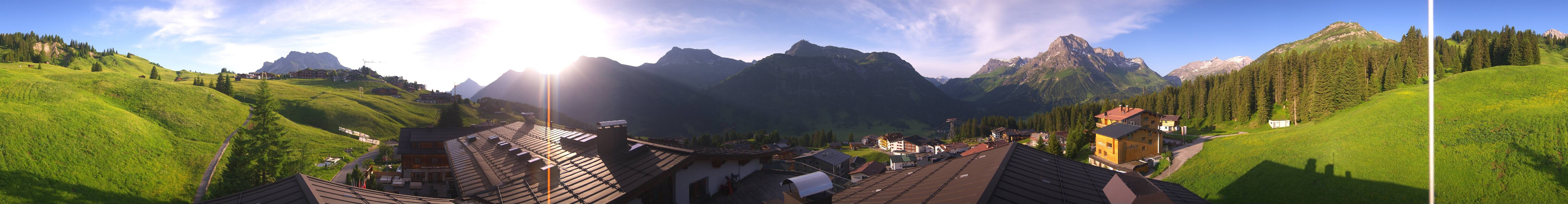 Archived image Webcam Panoramic view Oberlech from Hotel Goldener Berg