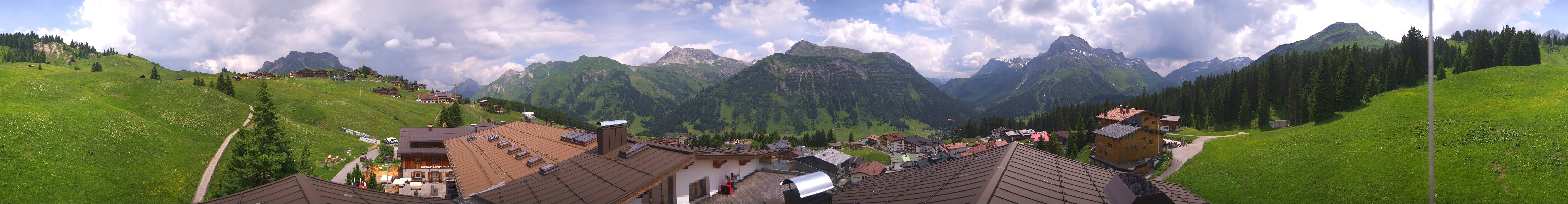 Archiv Foto Webcam Panorama Oberlech - Hotel Goldener Berg