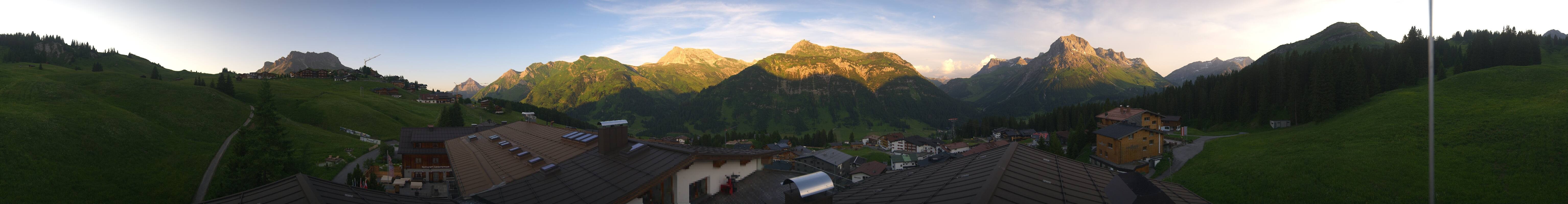 Archived image Webcam Panoramic view Oberlech from Hotel Goldener Berg