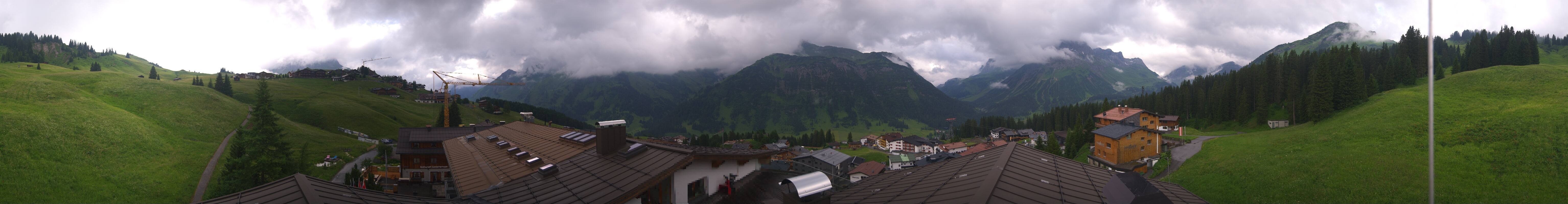 Archiv Foto Webcam Panorama Oberlech - Hotel Goldener Berg