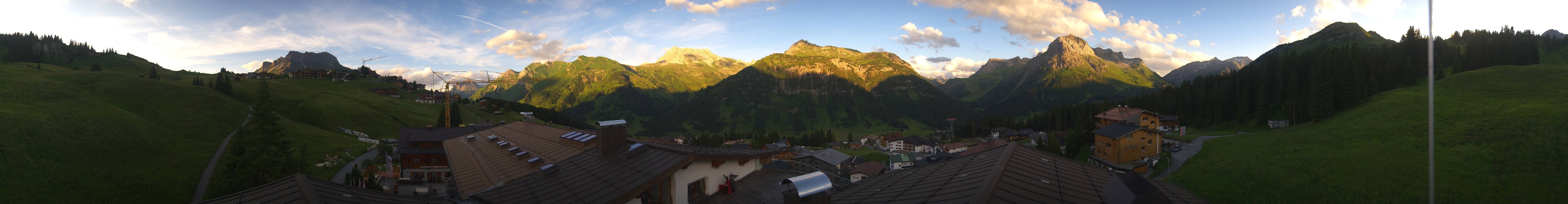 Archiv Foto Webcam Panorama Oberlech - Hotel Goldener Berg