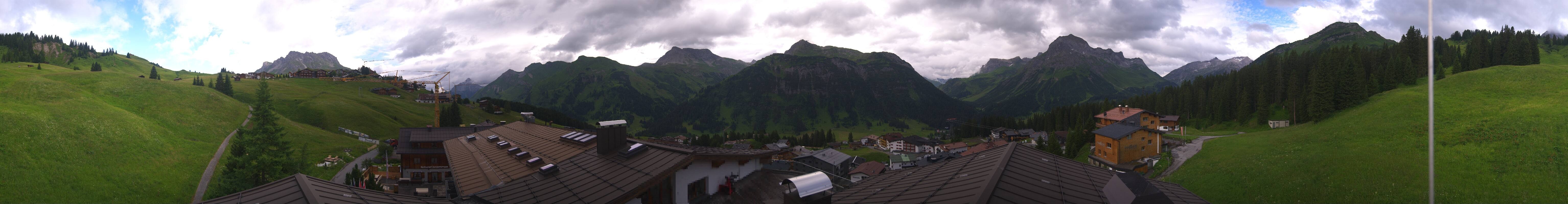 Archiv Foto Webcam Panorama Oberlech - Hotel Goldener Berg