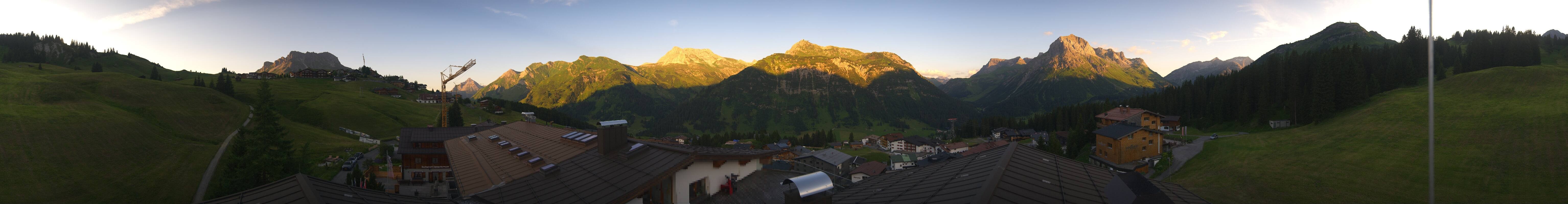 Archived image Webcam Panoramic view Oberlech from Hotel Goldener Berg