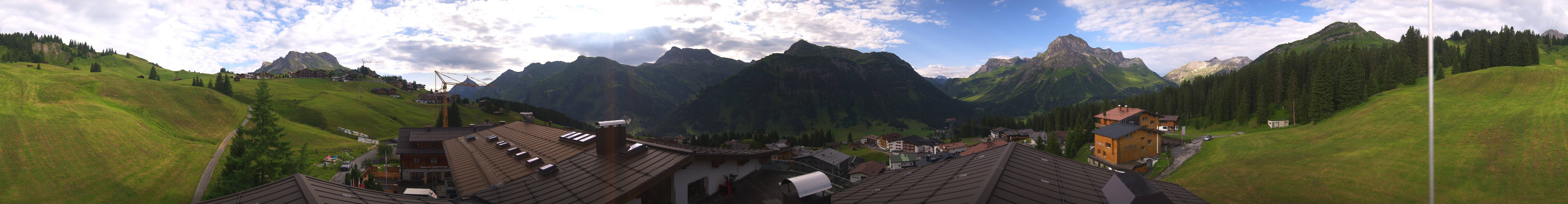 Archiv Foto Webcam Panorama Oberlech - Hotel Goldener Berg