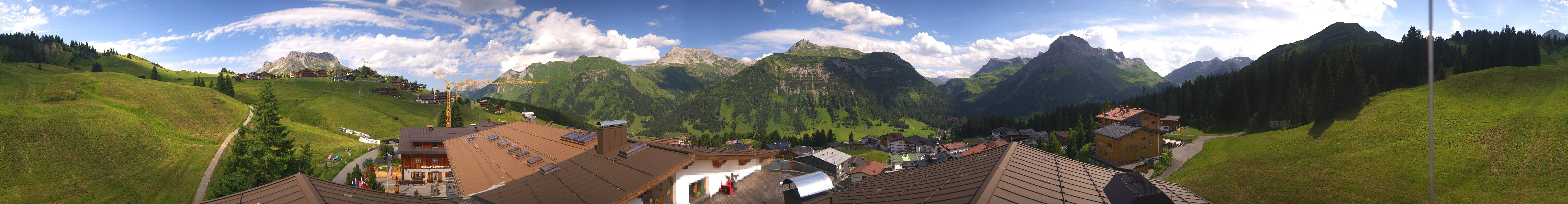 Archiv Foto Webcam Panorama Oberlech - Hotel Goldener Berg