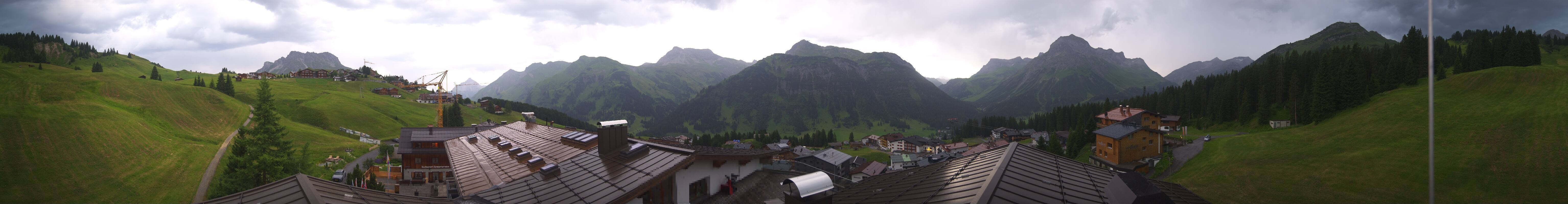 Archiv Foto Webcam Panorama Oberlech - Hotel Goldener Berg