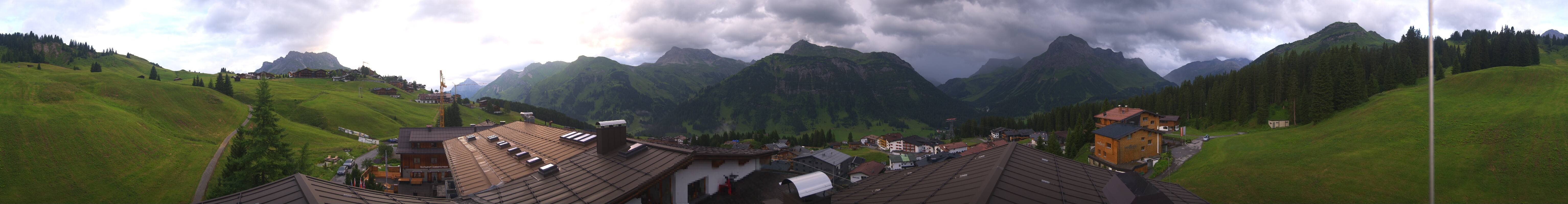 Archiv Foto Webcam Panorama Oberlech - Hotel Goldener Berg