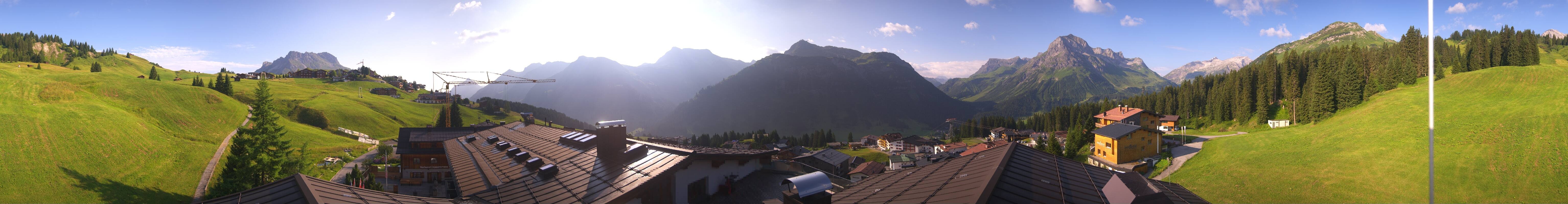 Archiv Foto Webcam Panorama Oberlech - Hotel Goldener Berg