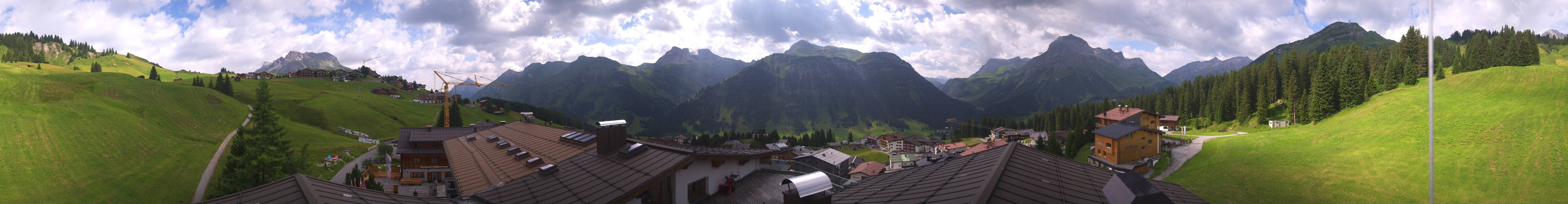 Archiv Foto Webcam Panorama Oberlech - Hotel Goldener Berg