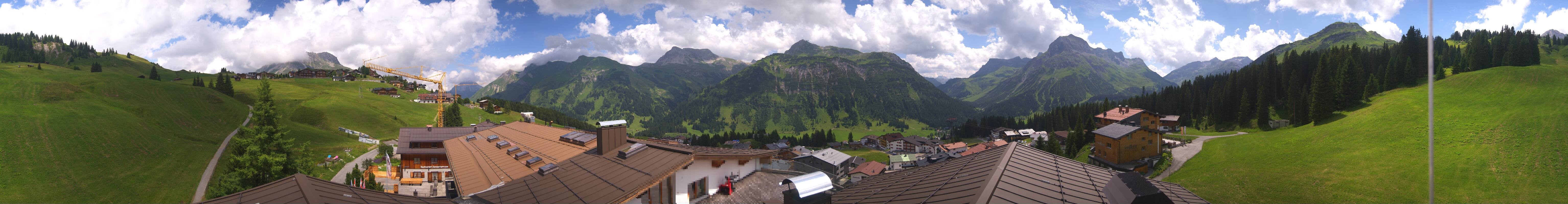 Archiv Foto Webcam Panorama Oberlech - Hotel Goldener Berg