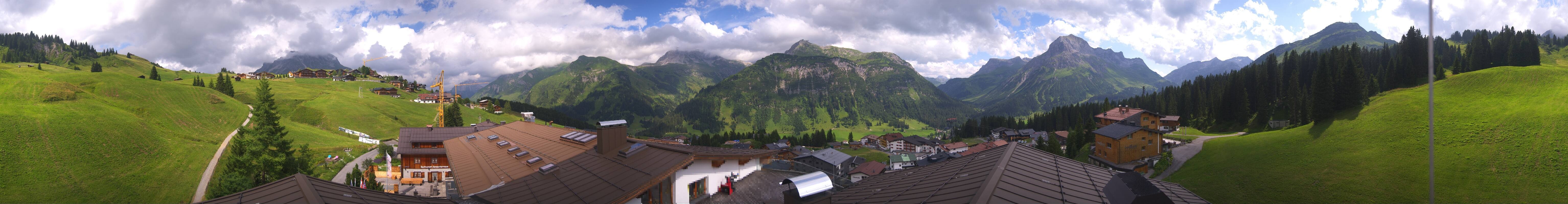 Archiv Foto Webcam Panorama Oberlech - Hotel Goldener Berg